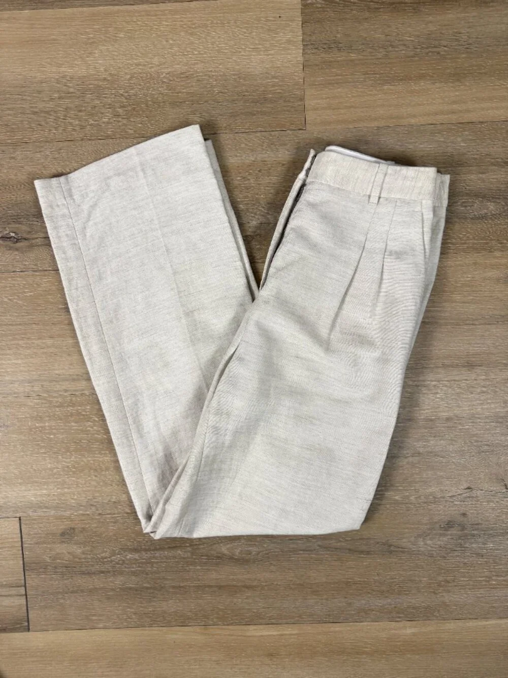 Aritzia effortless pant